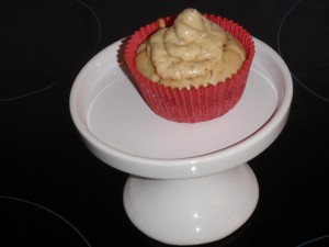 Cupcake Bitterbal met mosterdtopping